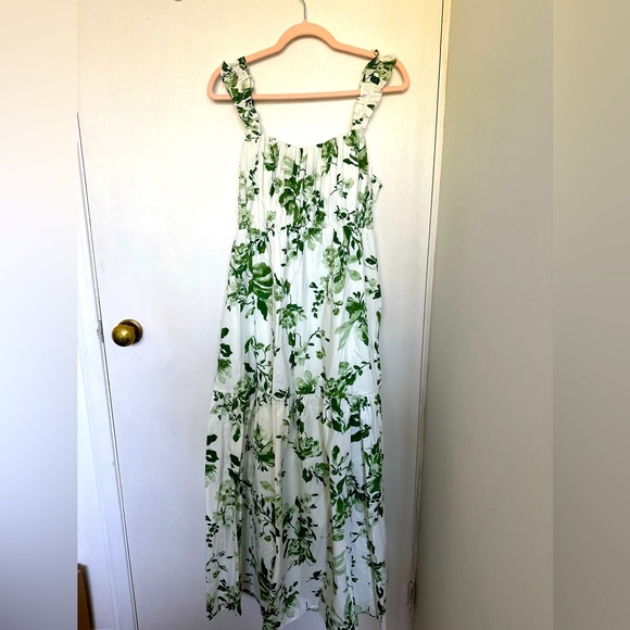 Abercrombie & Fitch Dresses & Skirts - Floral summer maxi dress